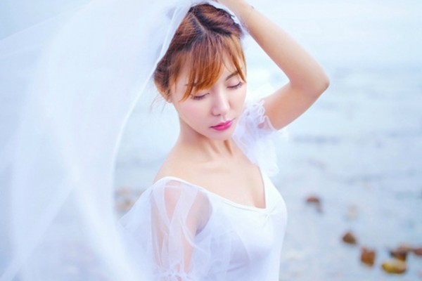 漫步荷花池，杭州茶香，一夏清凉